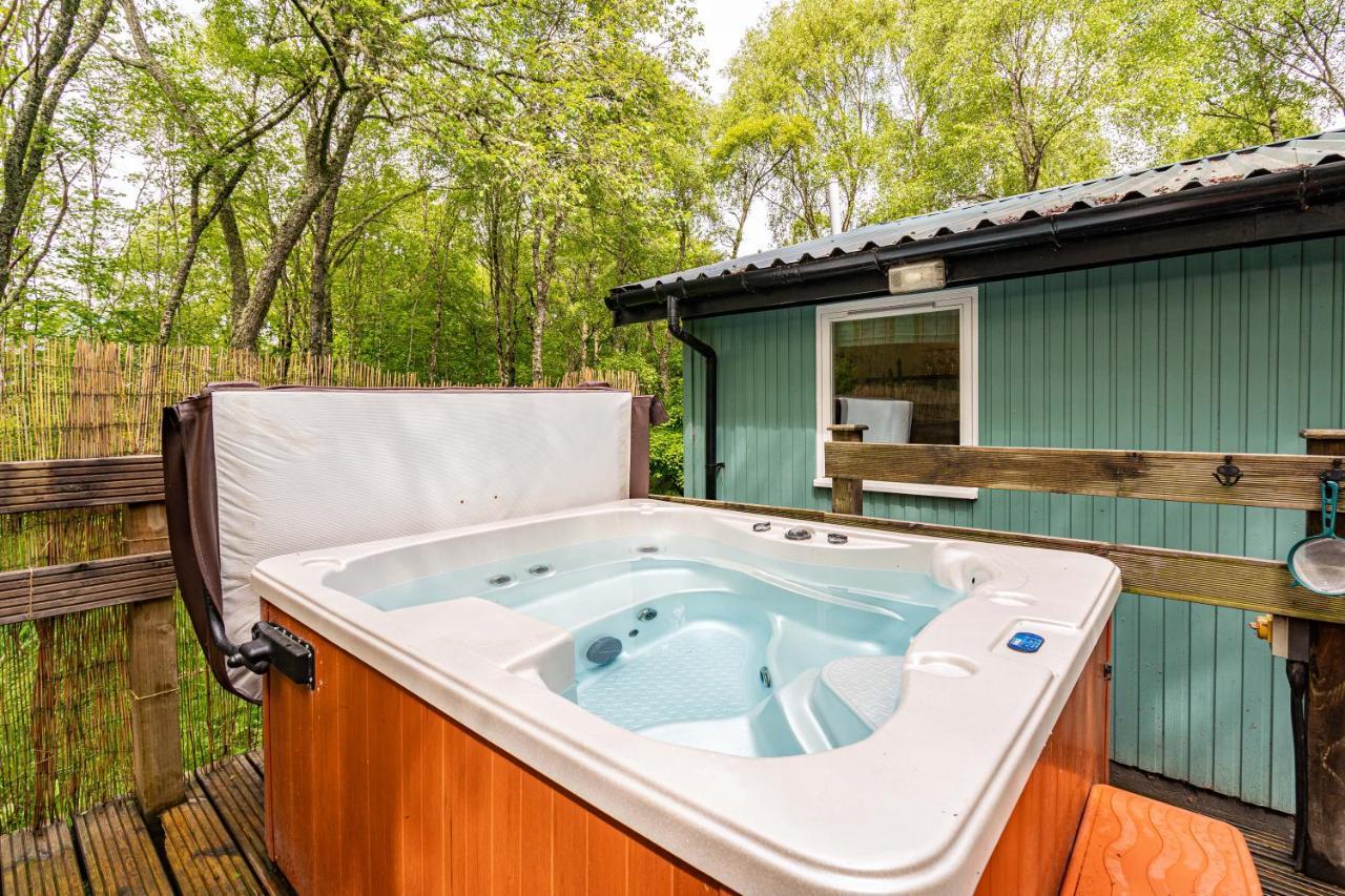 Heather Lodge 10 With Hot Tub Belladrum Eksteriør bilde