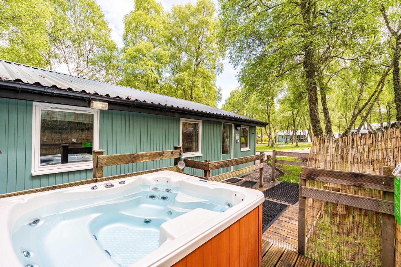 Heather Lodge 10 With Hot Tub Belladrum Eksteriør bilde